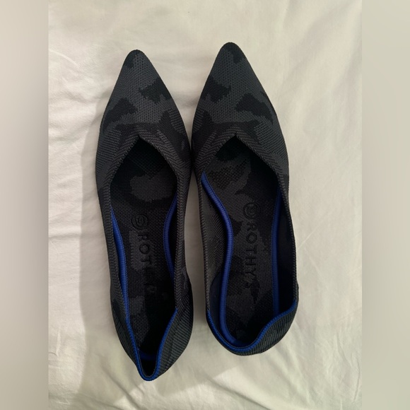 Cameo Rothys Size 8 - Picture 3 of 3